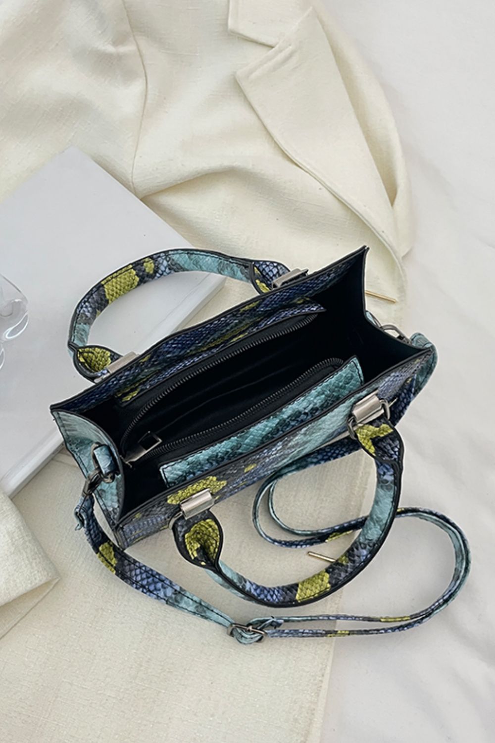 Snakeskin Print PU Leather Handbag